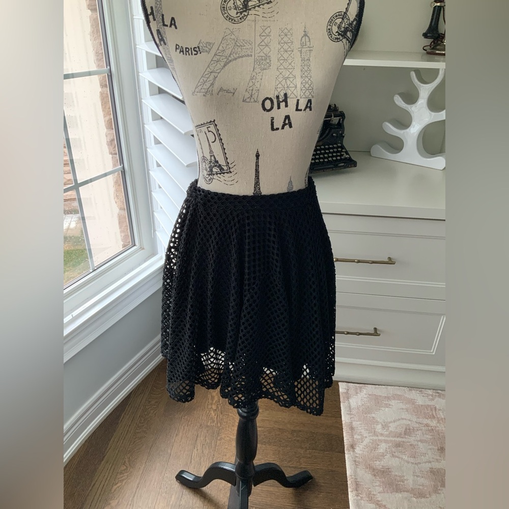 SELECTED FEMME Sydney Mesh Net Black Skater Skirt Mid Length Women’s SZ XS/Small - Picture 12 of 12